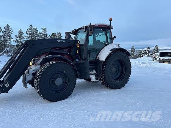 Valtra T235 Traktörler
