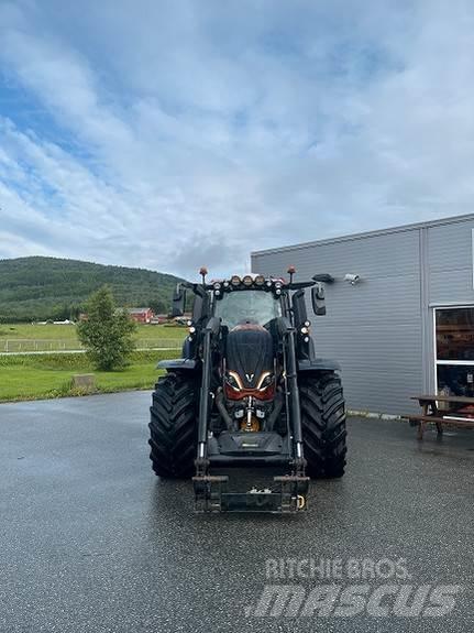 Valtra T235D Traktörler