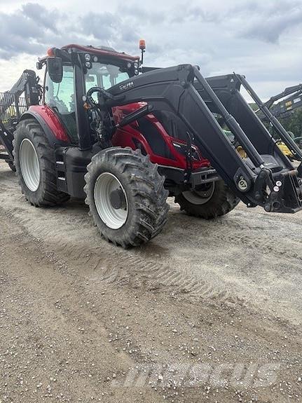 Valtra T254V Traktörler