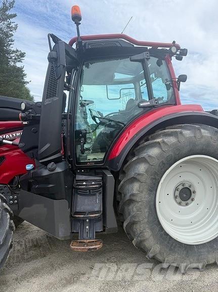 Valtra T254V Traktörler
