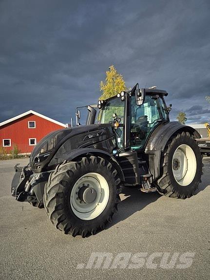 Valtra T254V Traktörler