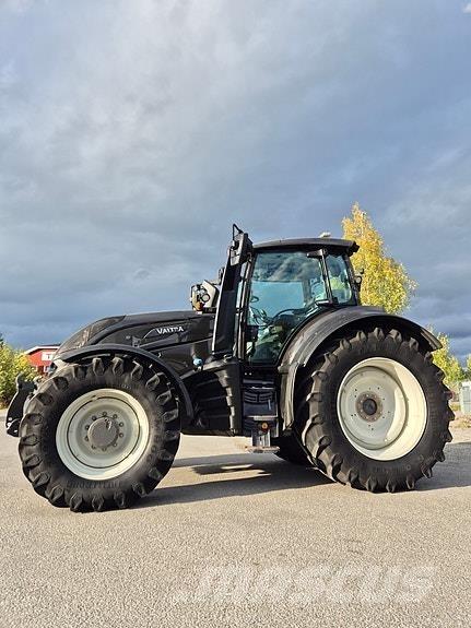 Valtra T254V Traktörler