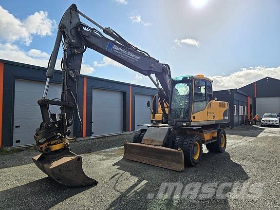 Volvo EW160C Paletli ekskavatörler