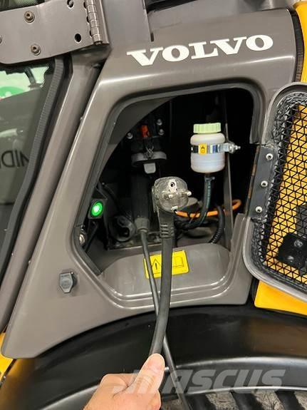 Volvo JL25H Tekerlekli yükleyiciler