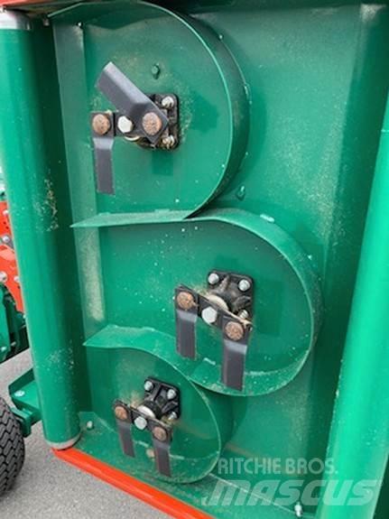 Wessex CRX 320 Diger yol bakim makinalari