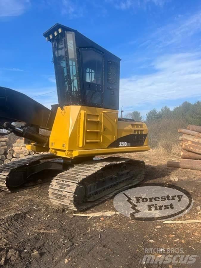 CAT 320D FM Mafsalli yükleyiciler