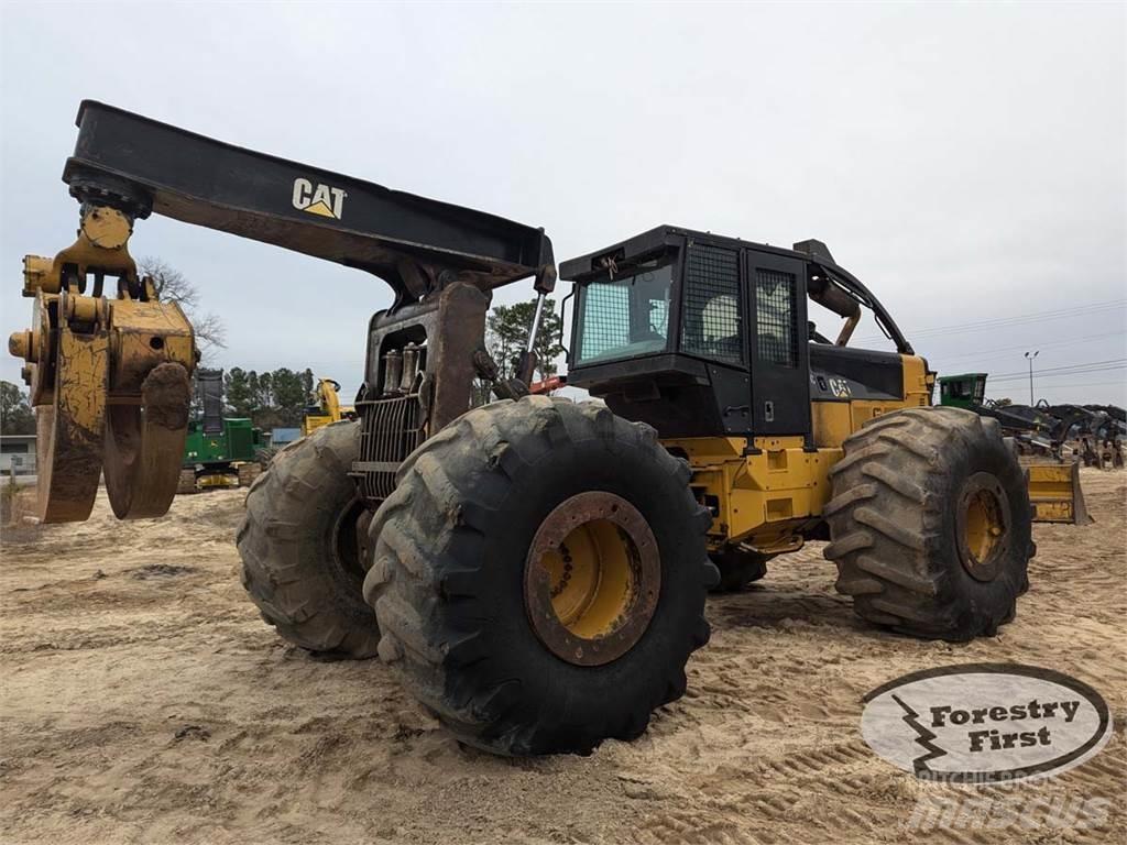 CAT 545C Sürütücüler