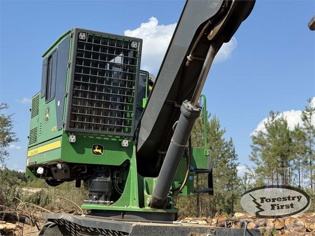 John Deere 437E Mafsalli yükleyiciler