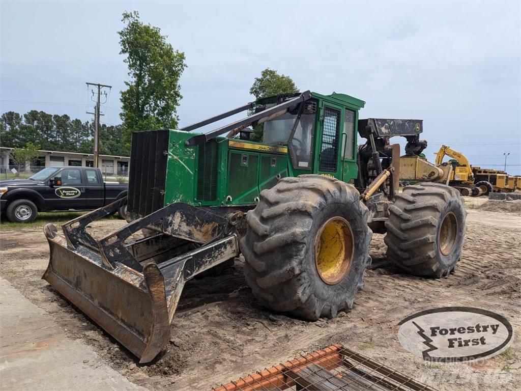 John Deere 748H Sürütücüler