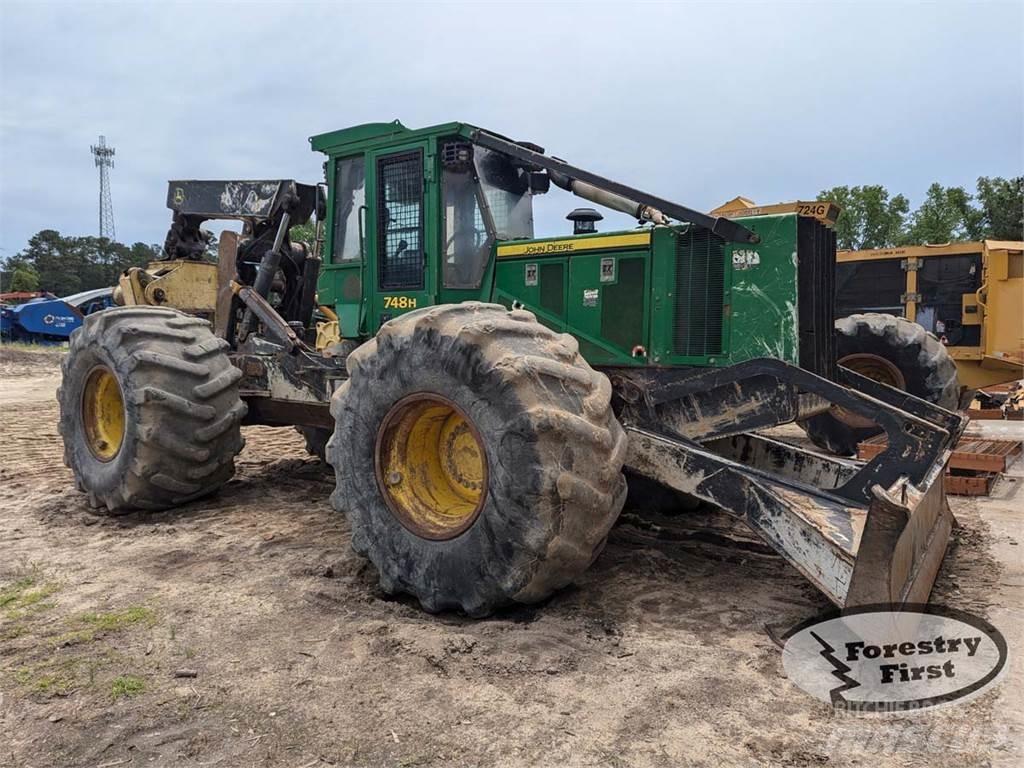 John Deere 748H Sürütücüler