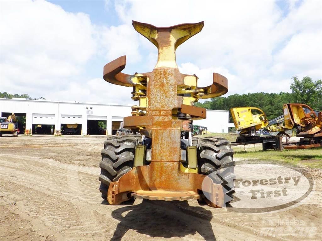 John Deere 843K Ağaç kesici istifleyiciler