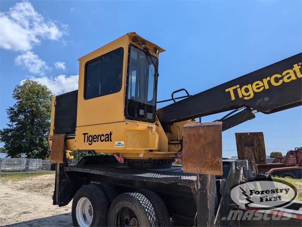 Tigercat 234B Mafsalli yükleyiciler