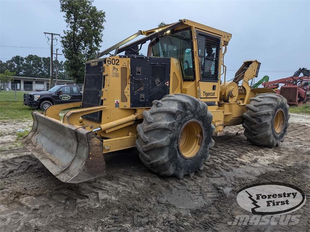 Tigercat 602 Sürütücüler