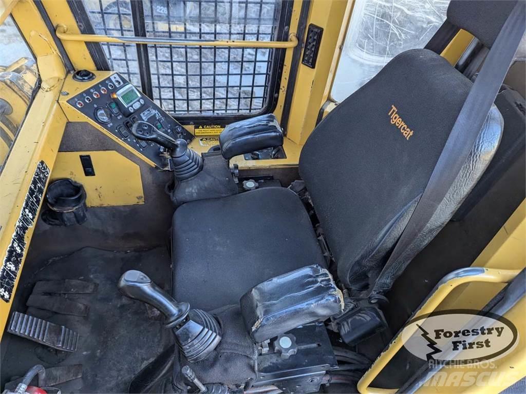 Tigercat 720E Ağaç kesici istifleyiciler