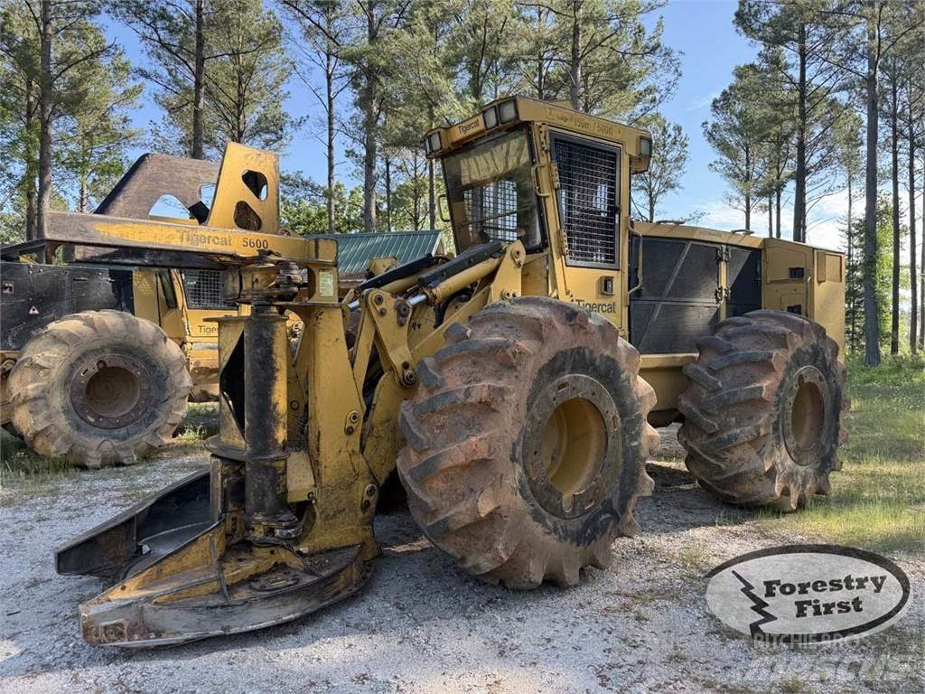 Tigercat 720G Ağaç kesici istifleyiciler