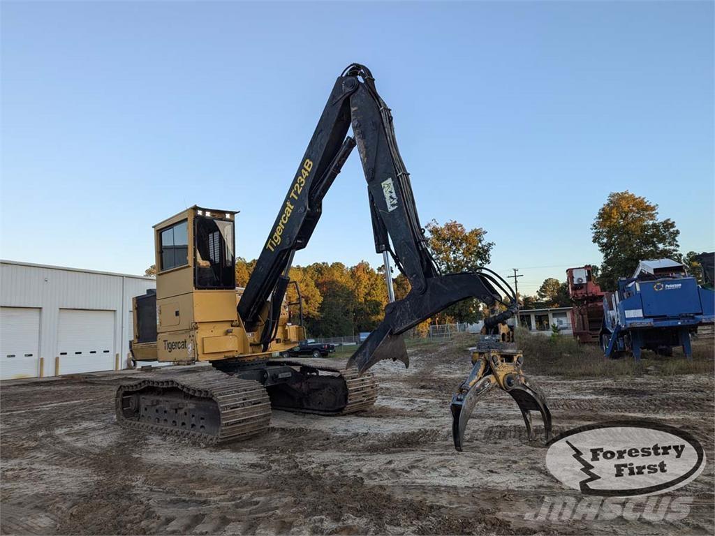 Tigercat T234B Mafsalli yükleyiciler