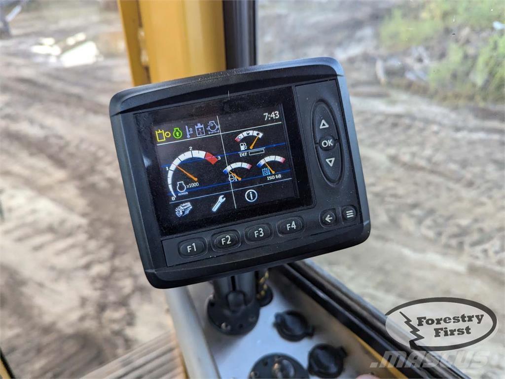 Tigercat T234B Mafsalli yükleyiciler