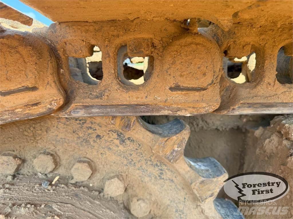 Tigercat T250B Mafsalli yükleyiciler