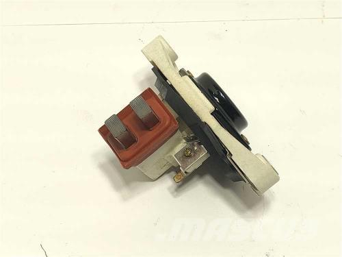 Bosch 80 A Tomruk yükleyici traktörler