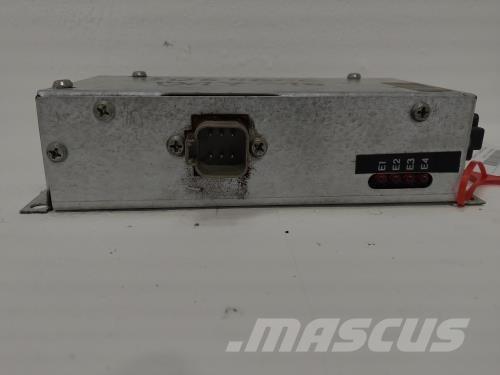 Valmet  Tomruk yükleyici traktörler