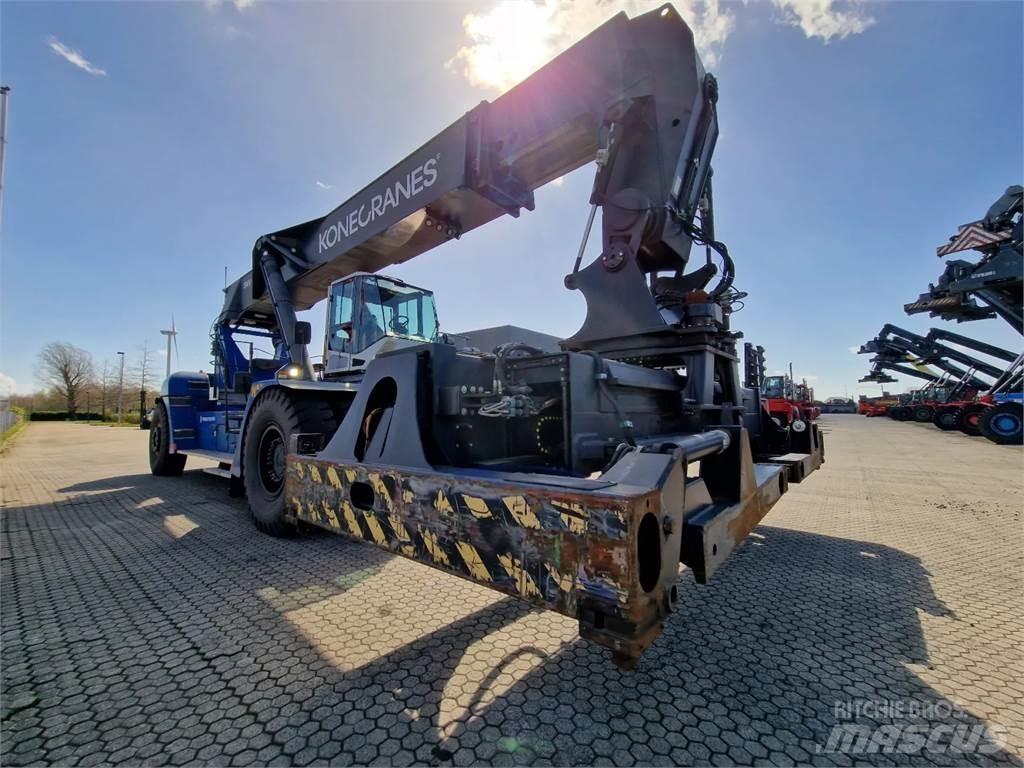 Elme 817-19046 Katı gübre serpme makineleri