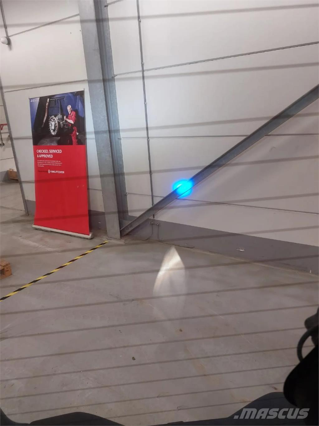 Linde E30L-01 Elektrikli forkliftler