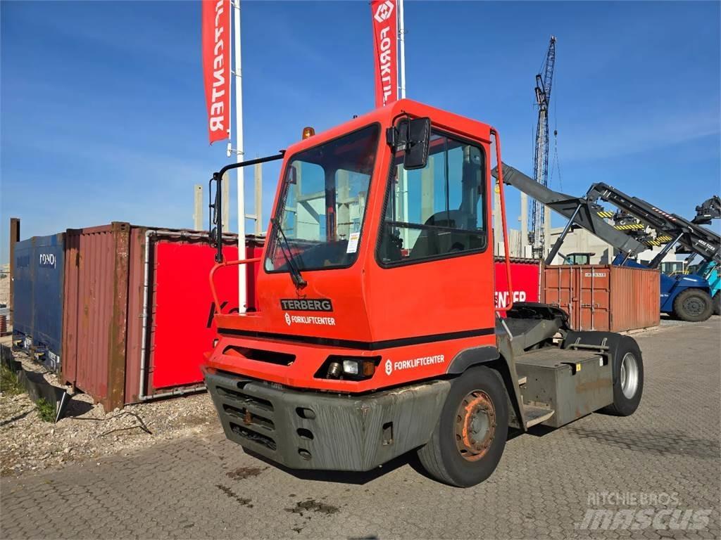 Terberg YT182 Terminal çekiciler