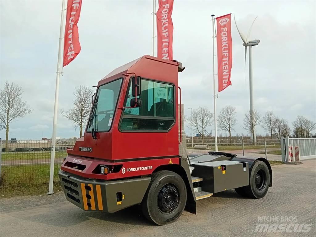 Terberg YT220 Terminal çekiciler