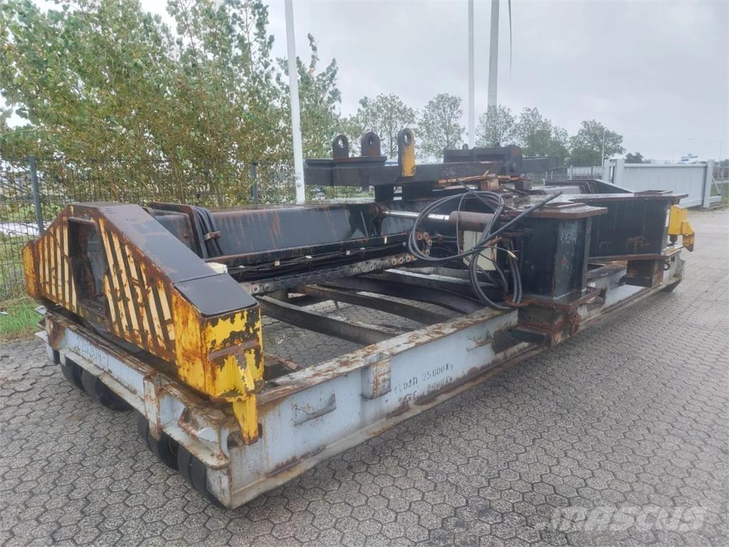 Toplift FLT 3240 Katı gübre serpme makineleri