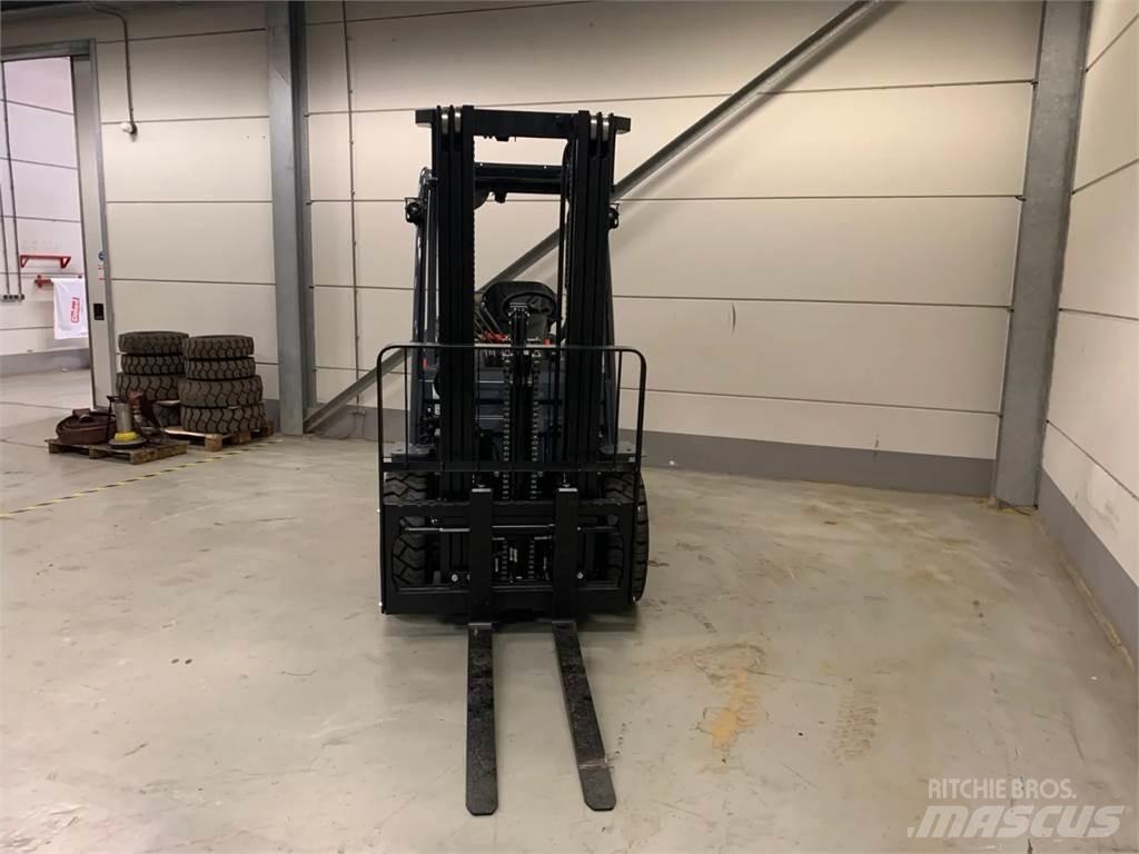 Toyota 02-8FGF30 LPG'li forkliftler