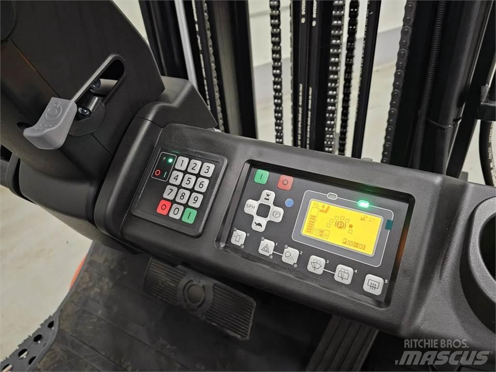 Toyota 8FBE20T Elektrikli forkliftler