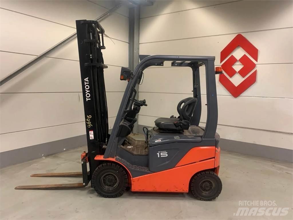 Toyota 8FBN15 Elektrikli forkliftler
