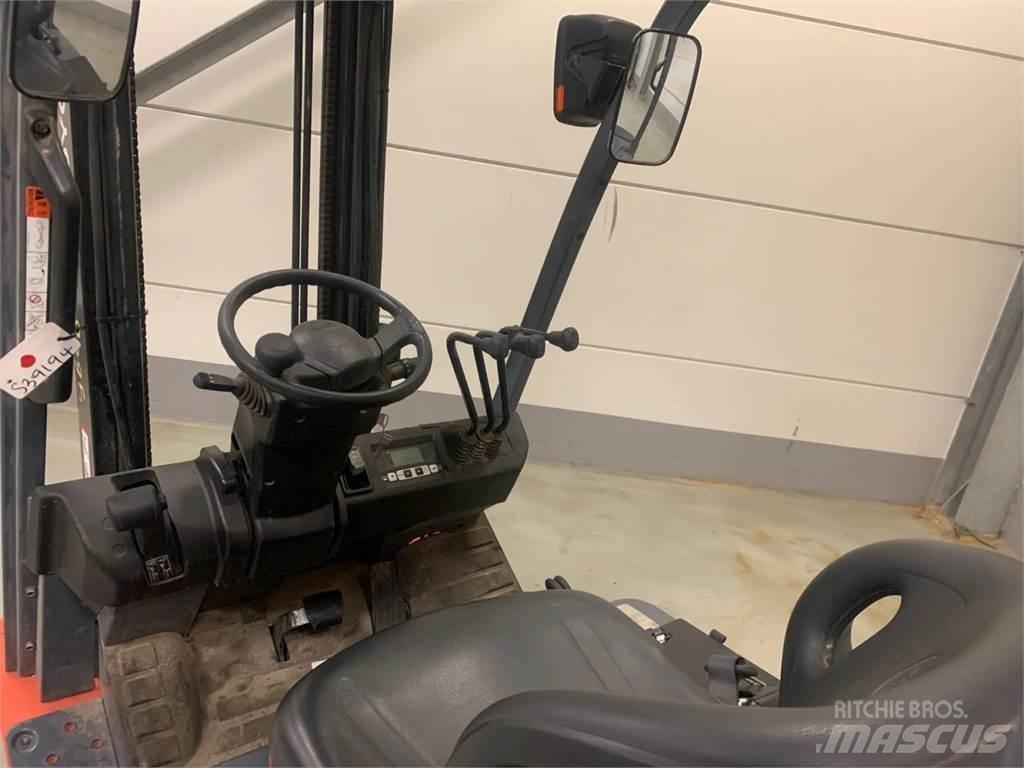 Toyota 8FBN15 Elektrikli forkliftler