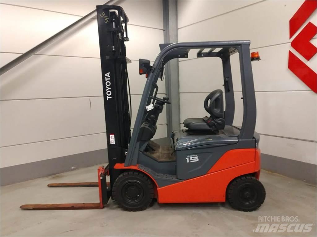 Toyota 8FBN15 Elektrikli forkliftler