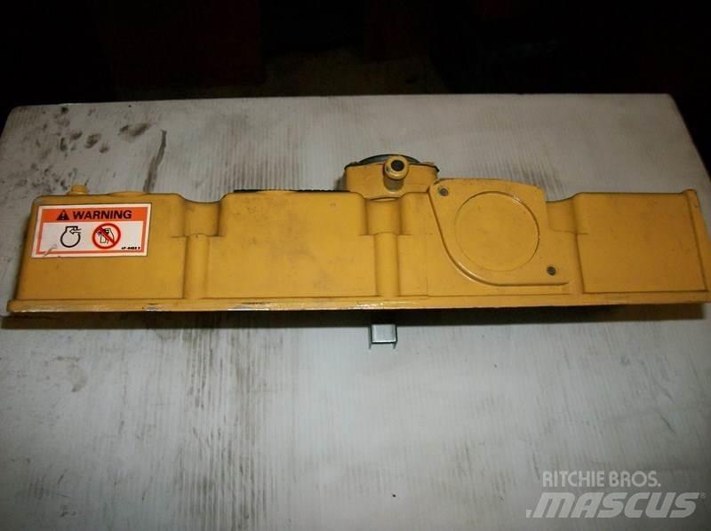 CAT  Diger aksam