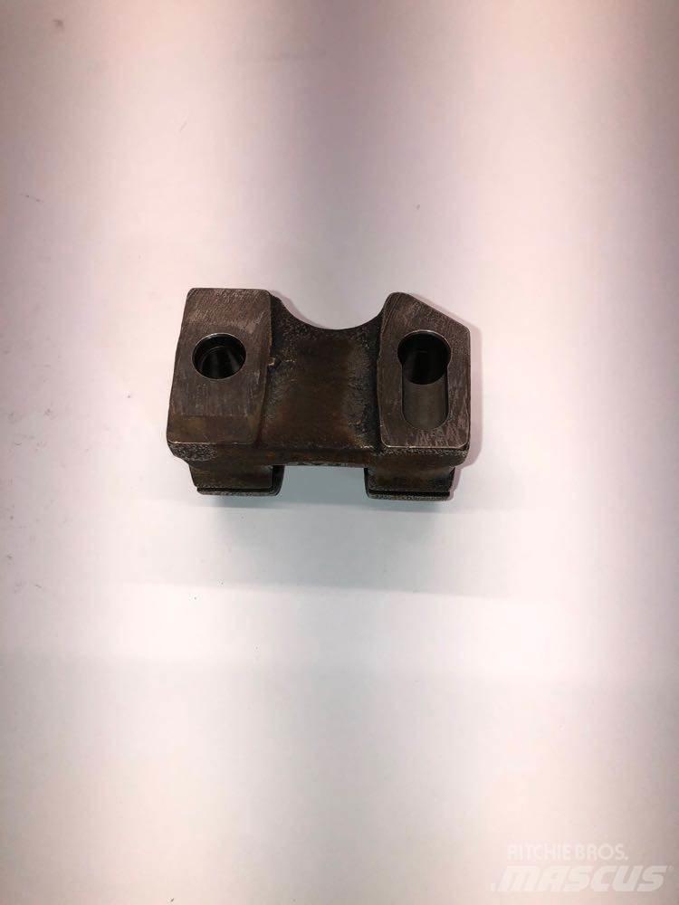 CAT C13 Diger aksam