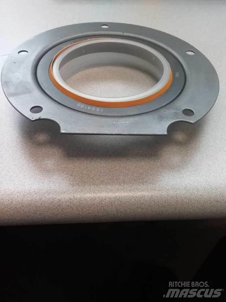 CAT C13 Diger aksam