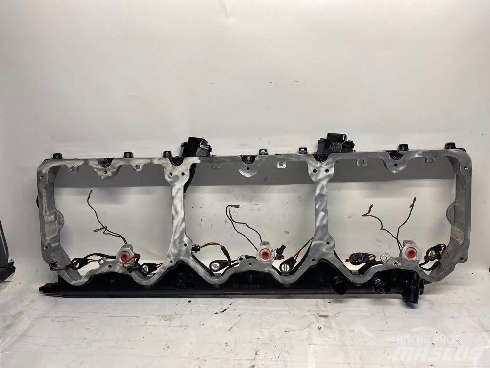 CAT C15 Diger aksam