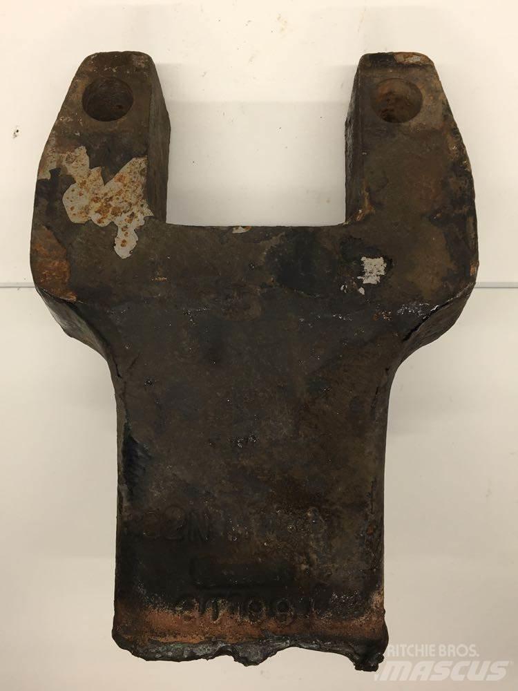 Eaton Mack Diger aksam