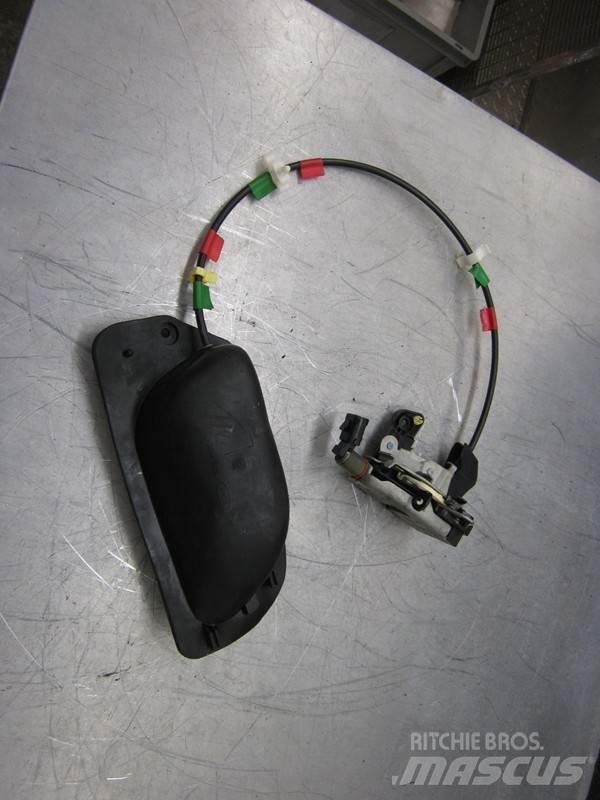 Ford  Diger aksam