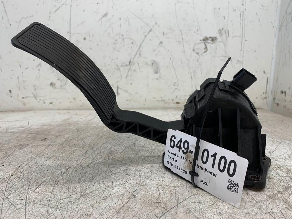 Ford F-550 Diger aksam