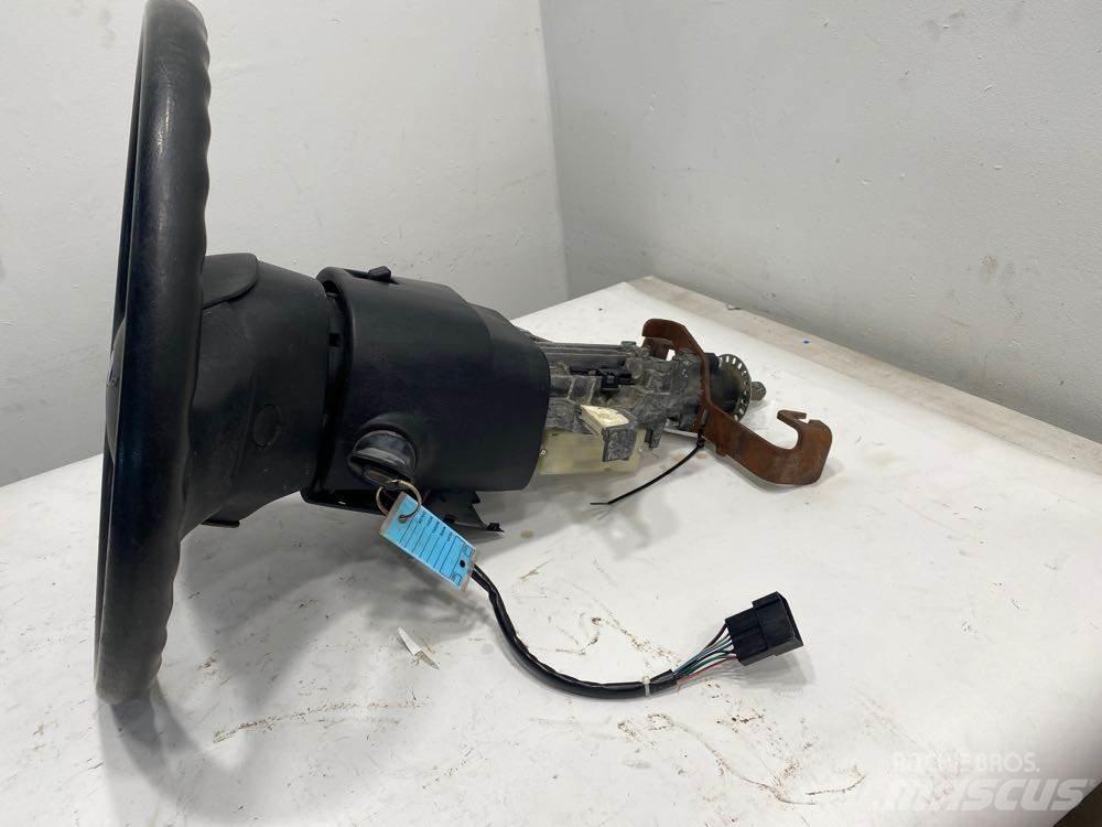 Ford F750 Diger aksam