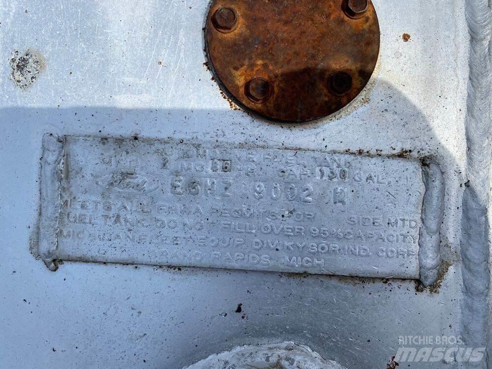 Ford L9000 Diger aksam