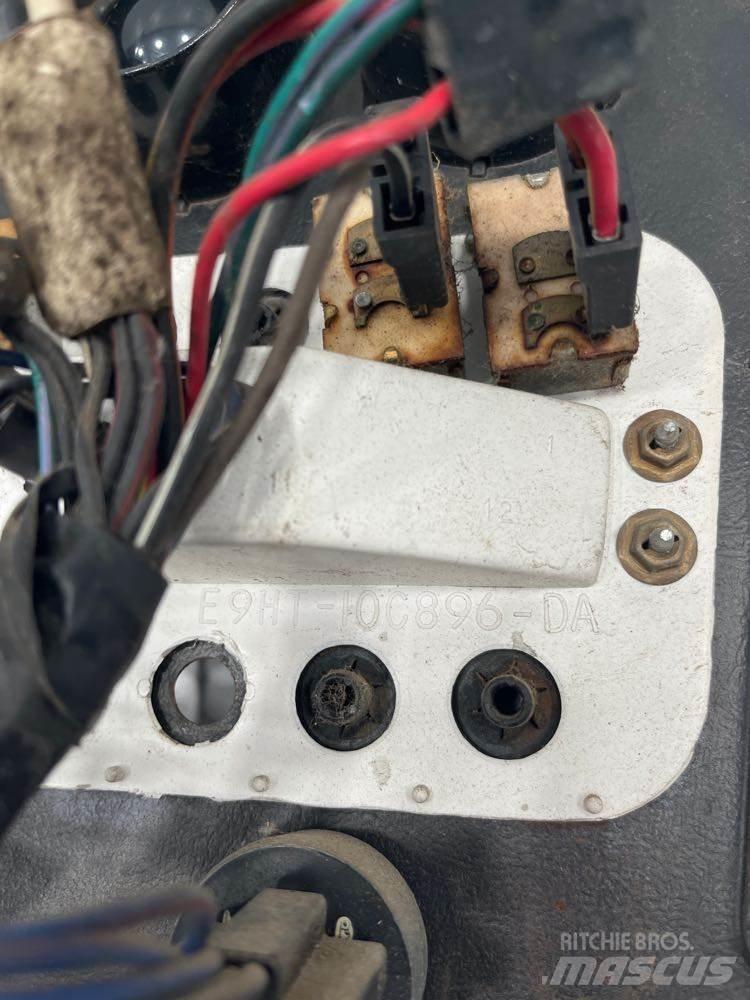 Ford L9000 Diger aksam