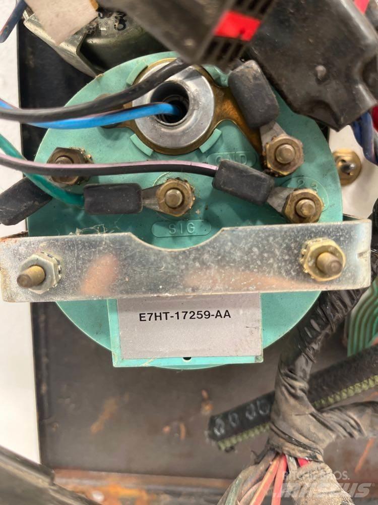 Ford L9000 Diger aksam