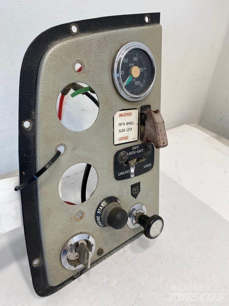 Ford LTA Diger aksam