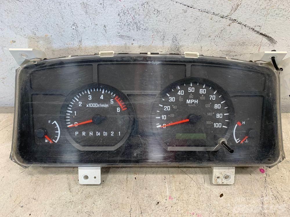 Isuzu NPR Diger aksam