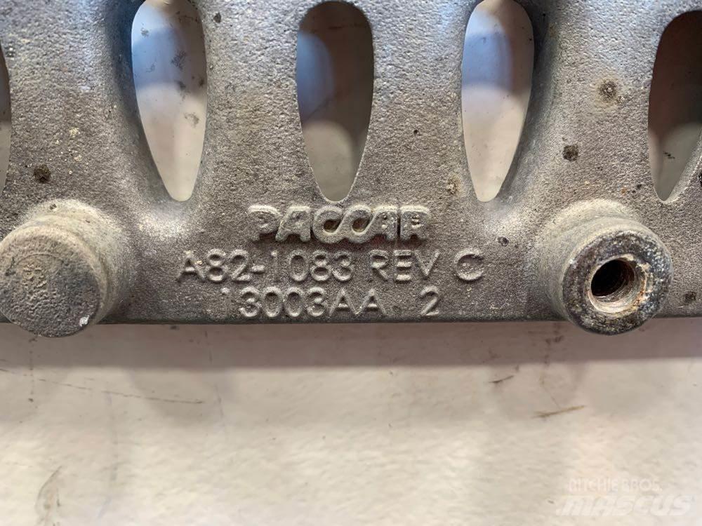 Kenworth  Diger aksam