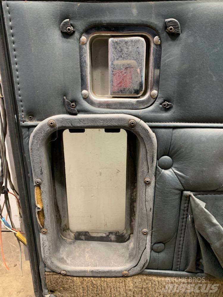 Kenworth  Diger aksam