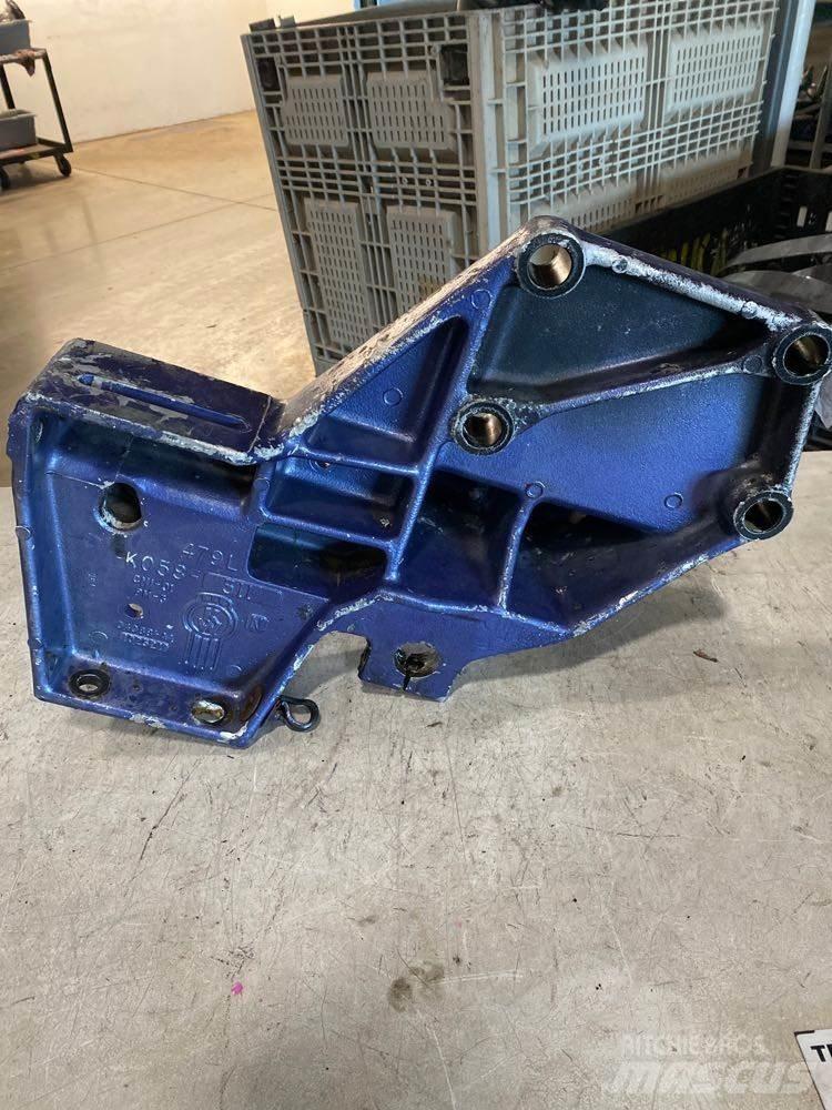 Kenworth  Diger aksam